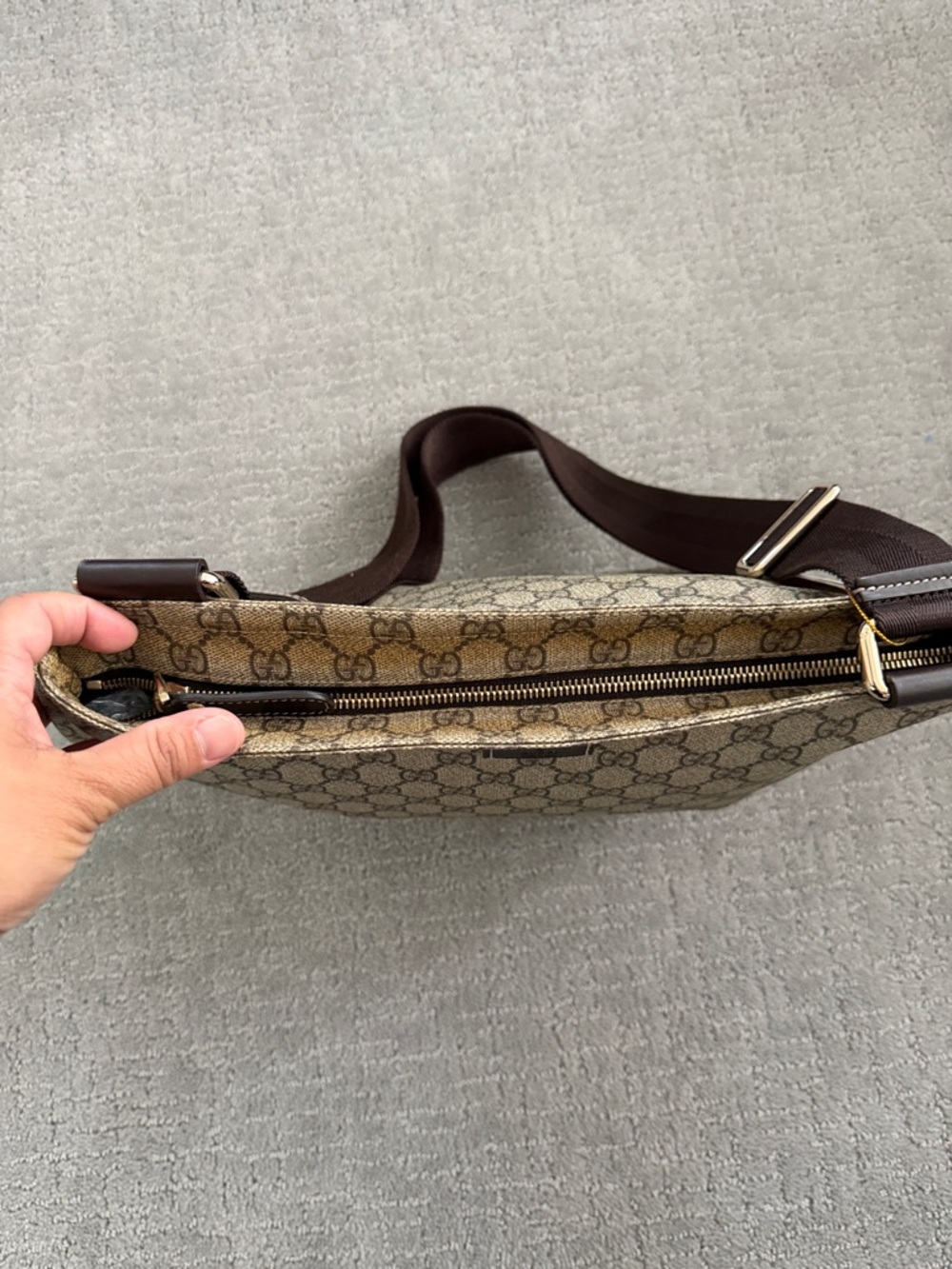 Gucci Beige/Brown GG Canvas Messenger Bag - Picture 5 of 11
